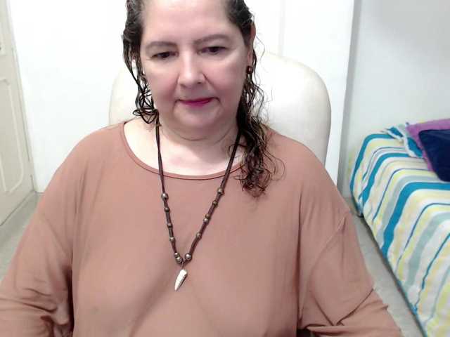 leonela-68