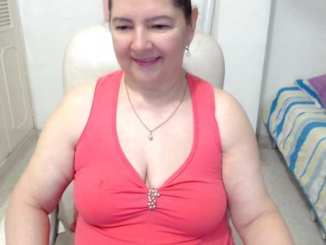 leonela-68 webcam bongacams model stream image