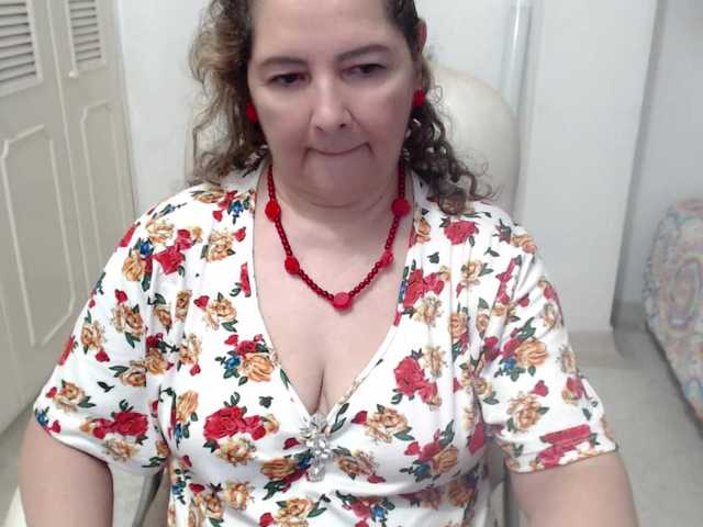 leonela-68