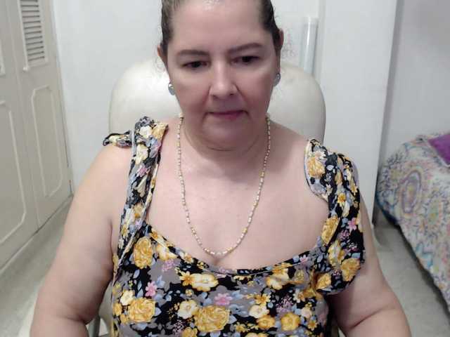 leonela-68