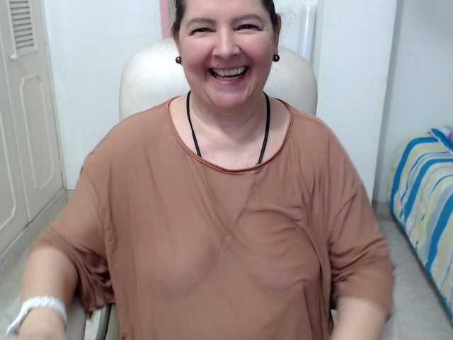 leonela-68