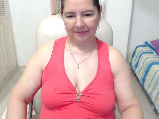 leonela-68 live cam preview