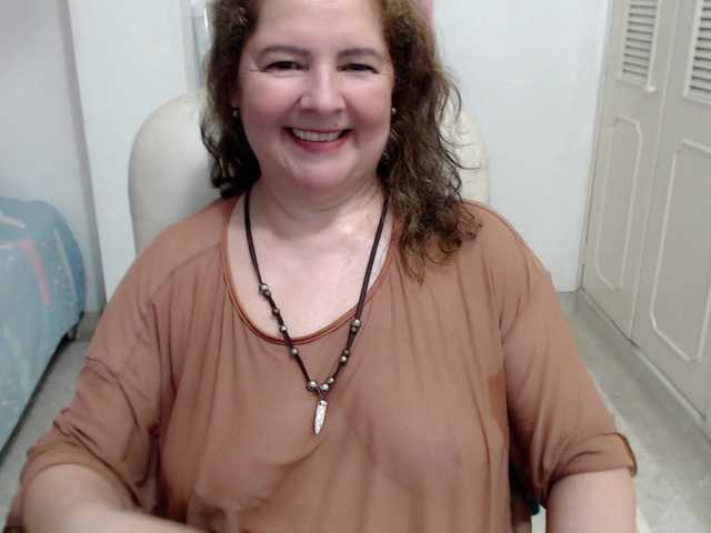 leonela-68