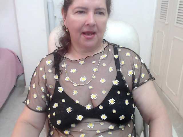 leonela-68