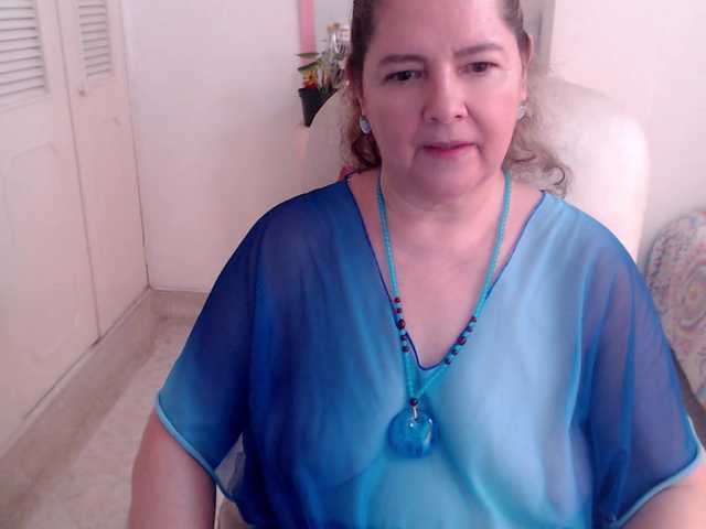 leonela-68