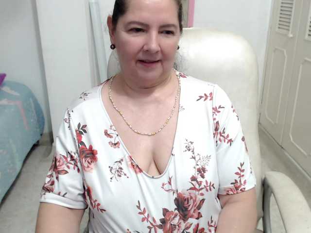 leonela-68