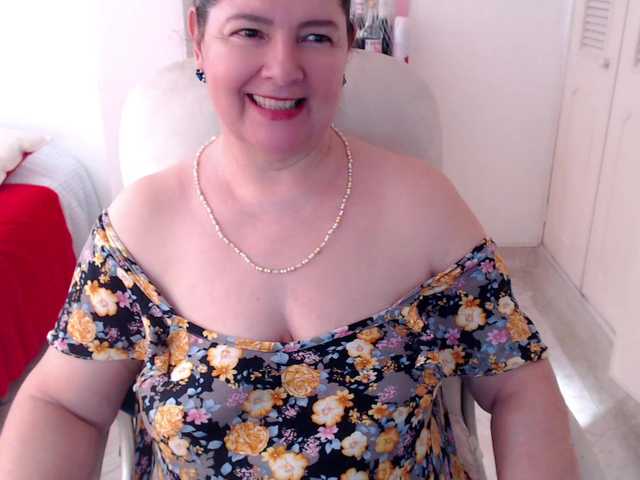 leonela-68
