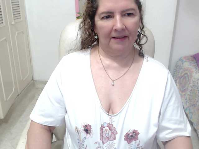 leonela-68