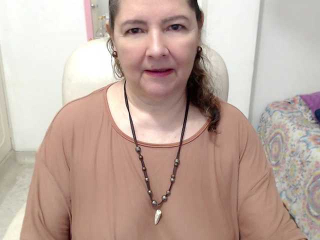 leonela-68