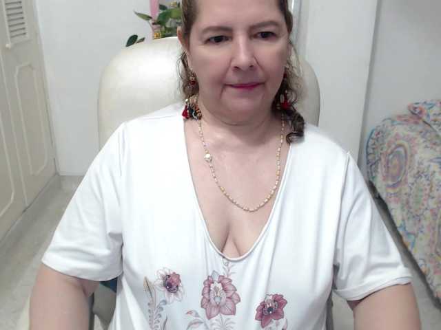 leonela-68