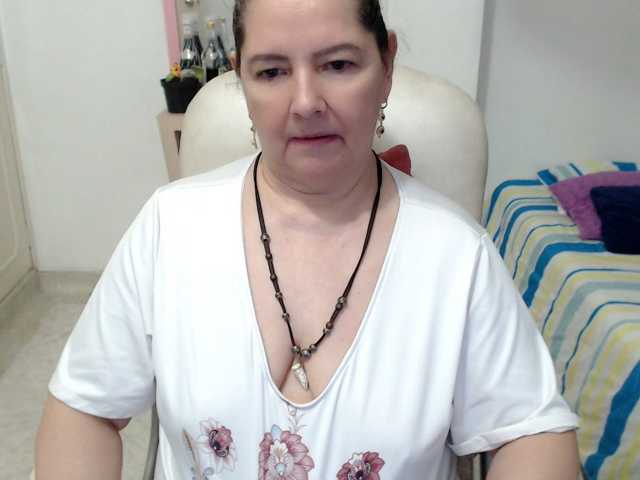 leonela-68