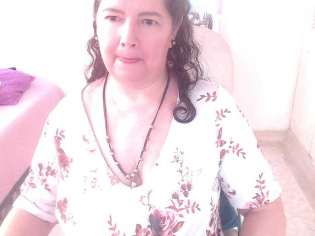 leonela-68