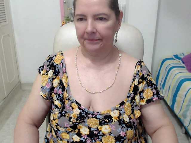 leonela-68