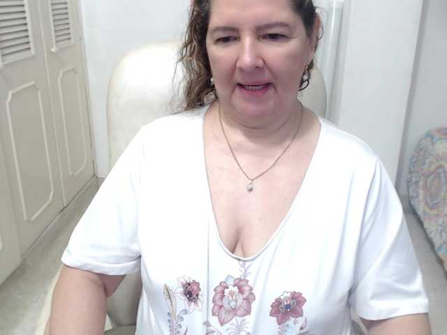 leonela-68