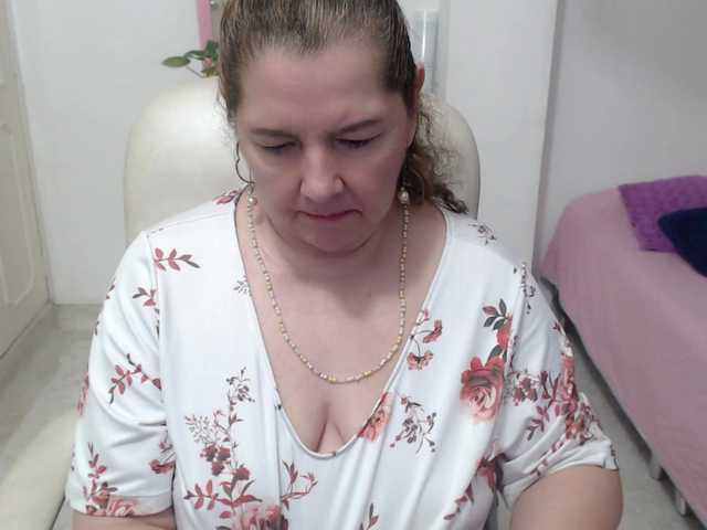 leonela-68