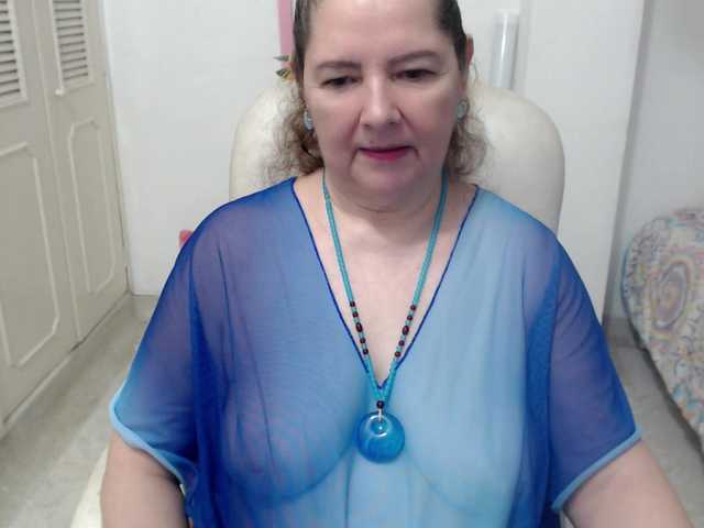 leonela-68
