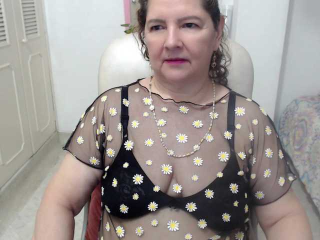 leonela-68