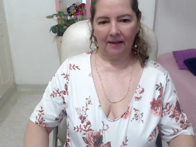 leonela-68
