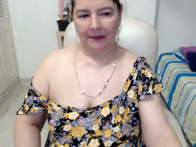 leonela-68