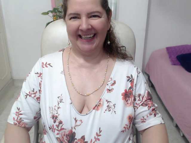 leonela-68