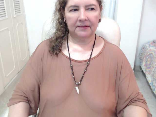 leonela-68