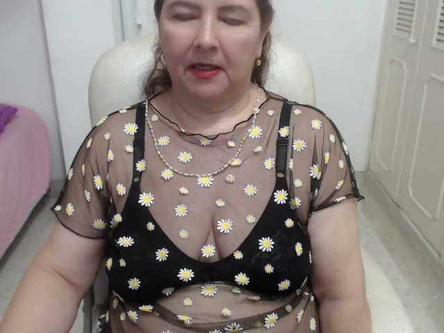 leonela-68 cam belle