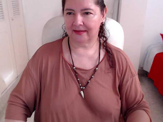 leonela-68