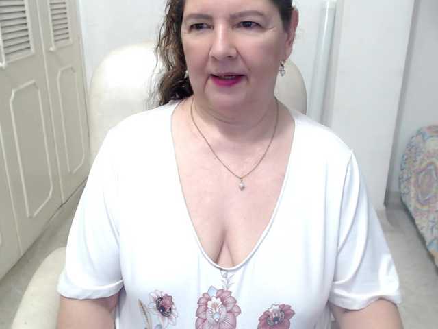 leonela-68