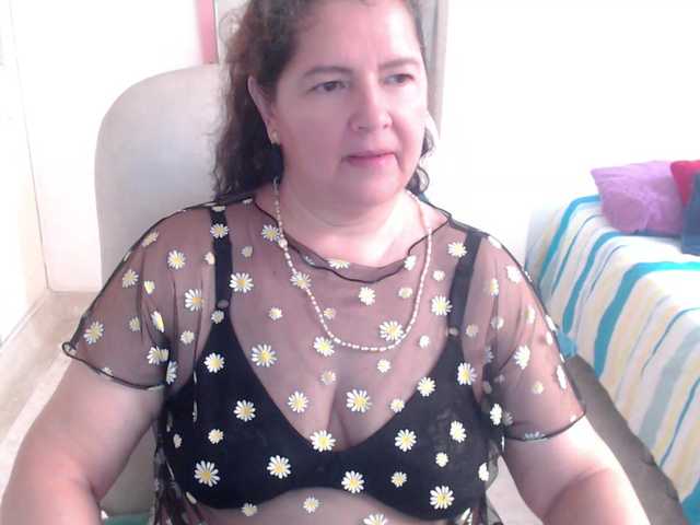 leonela-68