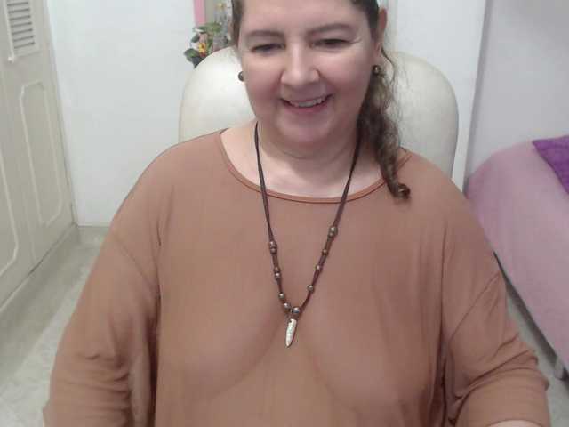 leonela-68