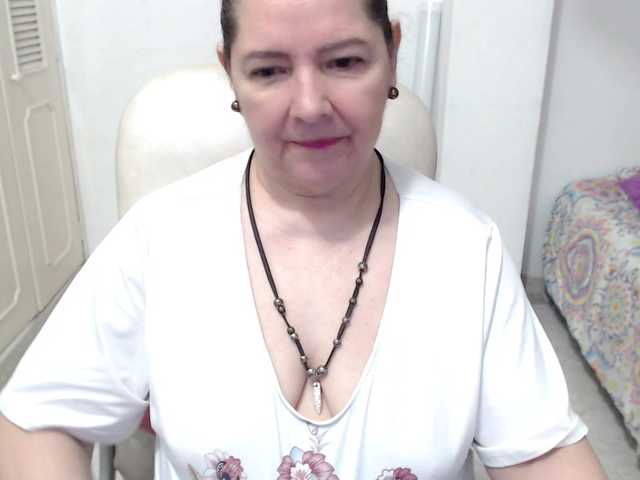 leonela-68