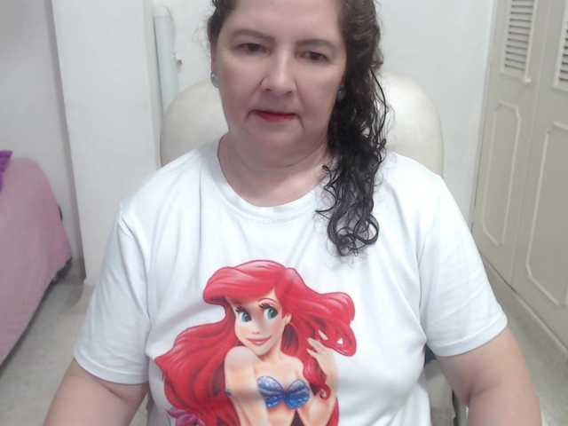 leonela-68 cam belle