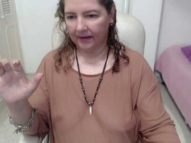 leonela-68