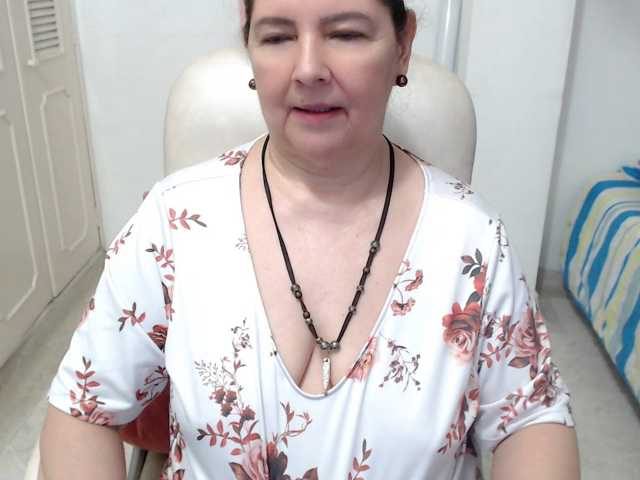 leonela-68