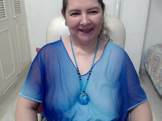 leonela-68 live cam preview