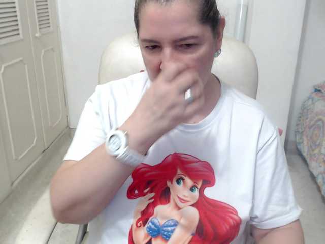 leonela-68