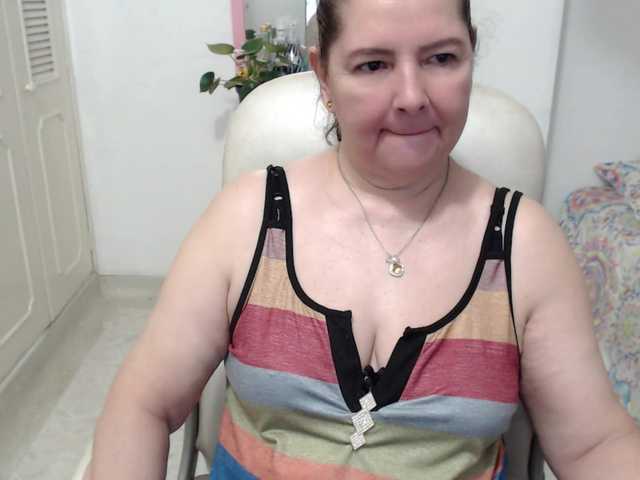 leonela-68
