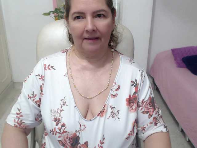 leonela-68