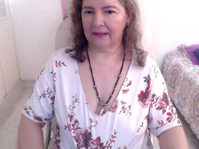 leonela-68