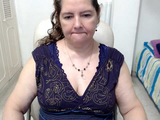 leonela-68
