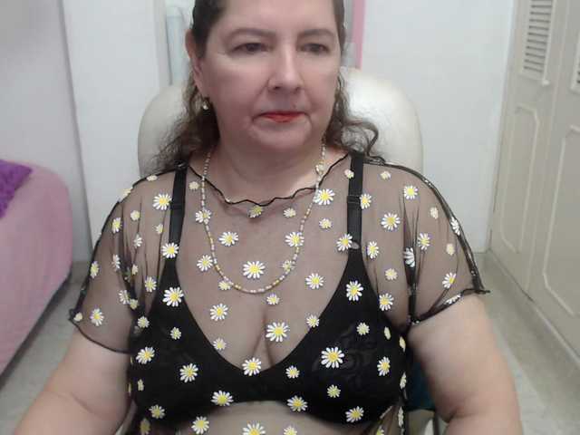 leonela-68