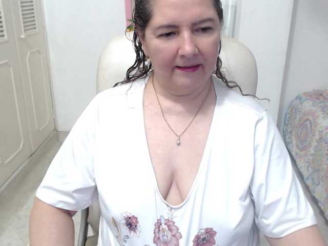leonela-68