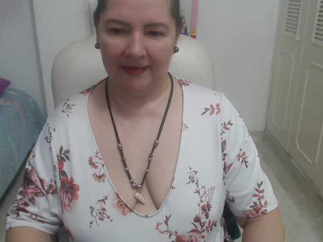 leonela-68