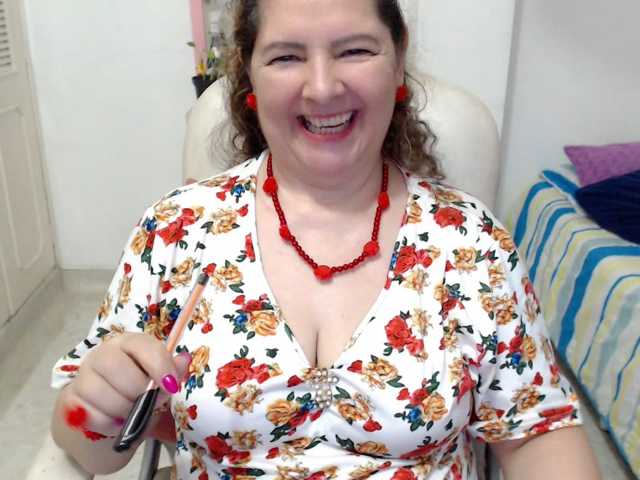 leonela-68