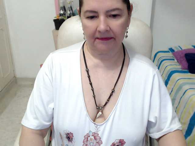 leonela-68