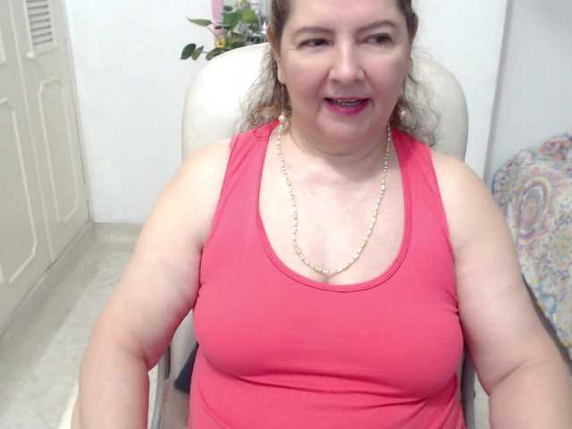 leonela-68