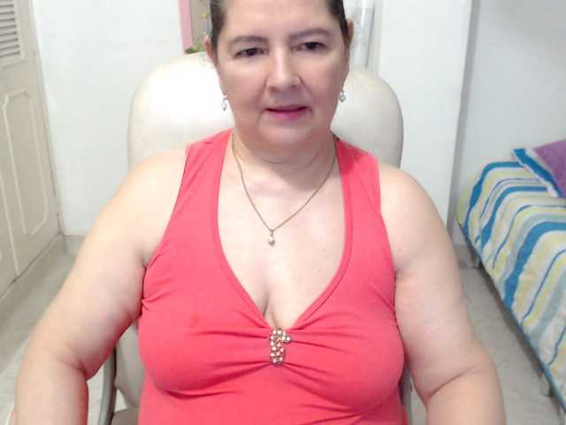 leonela-68 live cam preview