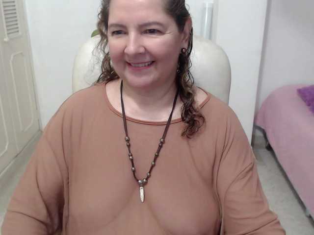 leonela-68
