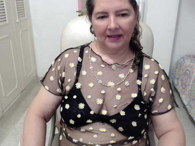 leonela-68