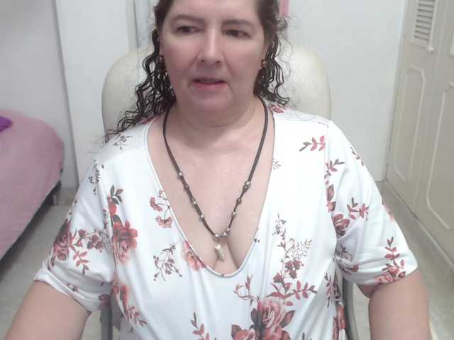 leonela-68